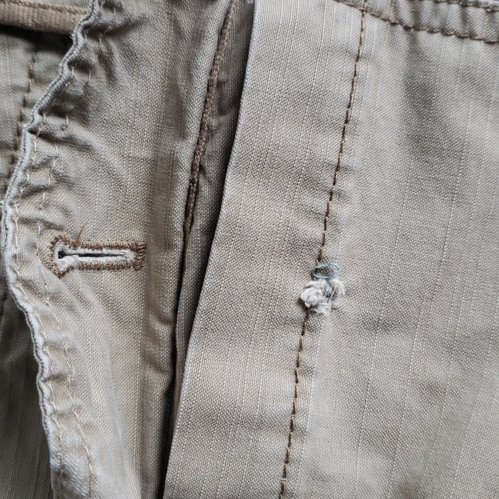 (8) Eddie Bauer Khaki Capris Cropped Cargo Hiking Gorpcore Casual Outdoor Walk - Picture 12 of 13